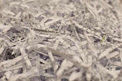How to recycle shredded paper